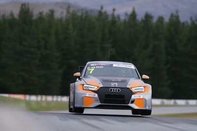 Audi RS3 LMS одержал четыре победы