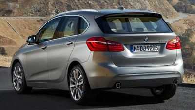 BMW 2 серии Active Tourer с передним приводом соперничает с B-классом Merc BMW 2 серии Active Tourer с передним приводом соперничает с B-классом Merc