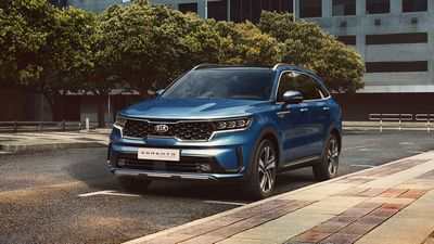 Kia представляет подключаемый гибридный вариант для Sorento