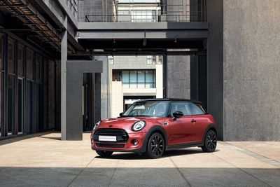 MINI Rosewood Edition теперь доступен в Сингапуре