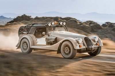 Морган представляет готовый к бездорожью Plus Four CX-T Морган представляет готовый к бездорожью Plus Four CX-T