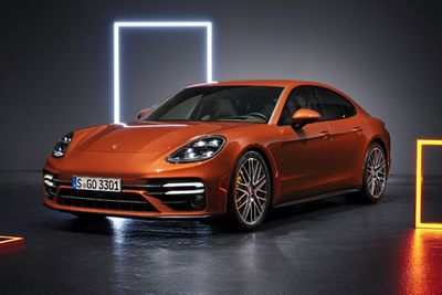 Porsche Singapore запускает новую Panamera