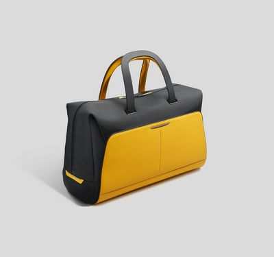 Rolls-Royce добавляет опции Black Badge в ассортимент чемоданов Escapism