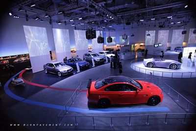 Выставка BMW World открывается в Сингапуре