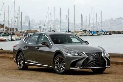 Новый флагман Lexus LS приземлился в Сингапуре