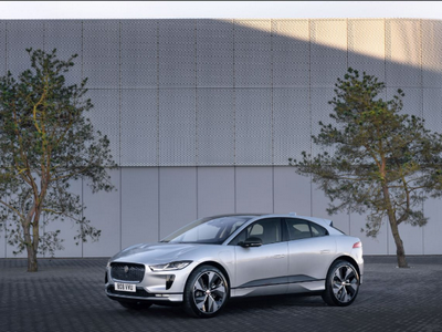 Jaguar Land Rover поддержал конференцию COP26 полностью электрическим парком